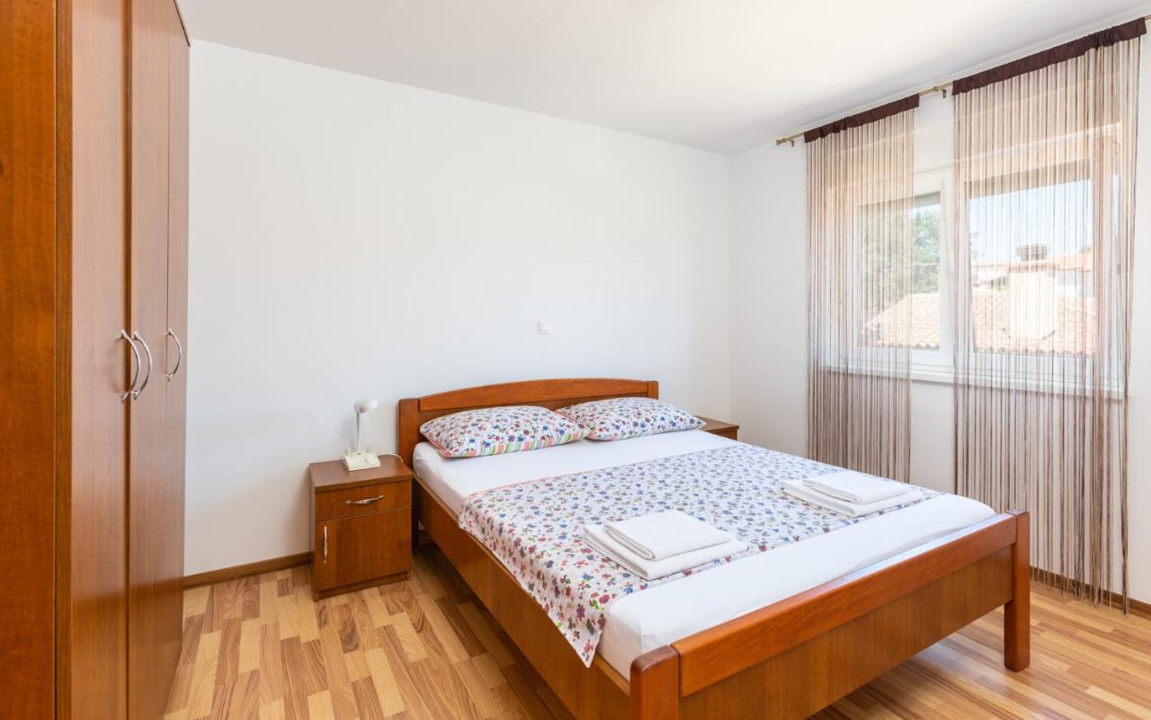 Dragan K1 Hotel Medulin Bagian luar foto
